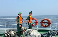Dừng tìm kiếm thuyền viên gặp nạn trên tàu kéo sà lan chìm ở Lý Sơn