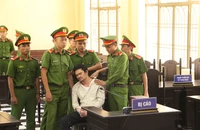 Mua 5 bánh hê-rô-in về để bán, bị cáo Ninh bị tuyên án tử hình. Ảnh: TN