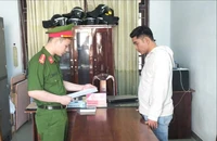 Cán bộ xã chiếm đoạt của người mắc bệnh hiểm nghèo hơn 52 triệu đồng