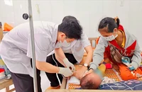 Quảng Nam ghi nhận 215 trẻ sốt cao, 2 trẻ tử vong