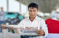 Sáng nay, chương trình “Cùng ngư dân thắp sáng đèn trên biển” đến với TP Huế