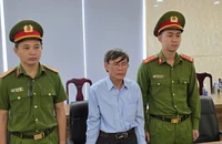 Cựu nhân viên đăng ký đất đai giả chữ ký lãnh đạo, chiếm đoạt tiền người dân
