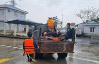 Vụ 8 người ngạt khí: Lúc phát hiện máy phát điện đang nổ, cửa đóng kín