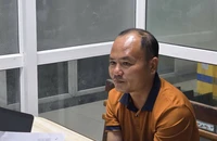 Bị truy nã, giám đốc 'dỏm' thay tên, đổi họ, vào chùa lẩn trốn