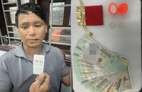 Thợ cơ khí trộm tiền của chủ mua vàng 9999