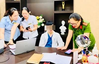 Chuyển hồ sơ cho công an điều tra cơ sở khám bệnh chui trong tiệm hớt tóc ở Gia Lai
