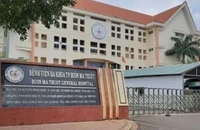 Lý do BV Đa khoa TP Buôn Ma Thuột chưa tái ký hợp đồng với hàng chục người lao động