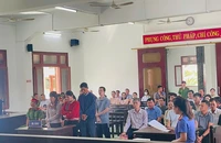 Cựu chủ tịch xã cùng nữ kế toán lãnh án vì bắt tay tham ô