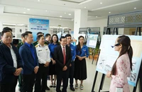 Triển lãm về chủ quyền Hoàng Sa, tuổi trẻ với biển đảo quê hương