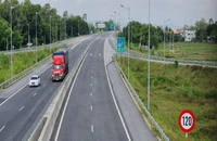 Chưa mở rộng quốc lộ 55 và quốc lộ 20 để tập trung làm đường cao tốc