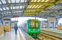 Tàu Cát Linh – Hà Đông dừng đột ngột khi gặp mưa