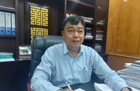 Ngành đăng kiểm phải sử dụng cả nhân viên đã bị khởi tố để làm việc 