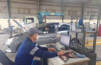 Chia sẻ của những đăng kiểm viên bị khởi tố nhưng vẫn đi làm