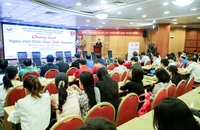 Ngành đăng kiểm: 'Chúng tôi đã ngã và chúng tôi đang đứng dậy!'