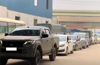 Lượng xe đến các trung tâm đăng kiểm ở Hà Nội bắt đầu tăng