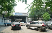 Từ ngày 15-6, xe được miễn kiểm định lần đầu cũng phải đóng phí
