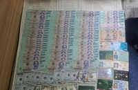 Hành khách bỏ quên túi tiền trên tàu SE30