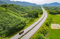 Cần thiết mở rộng đoạn cao tốc Yên Bái - Lào Cai lên 4 làn xe