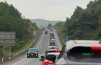 Điều chỉnh nâng tốc độ chạy xe một số đoạn trên cao tốc Cam Lộ - La Sơn lên 80 km/h