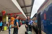 Mở bán vé tàu hè 2026: Mua sớm giảm giá, mua sát ngày tăng 5%-7%