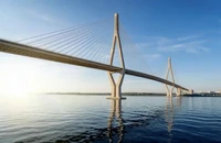 Chốt tĩnh không cầu Phú Mỹ 2, điều chỉnh luồng tàu qua sông Nhà Bè