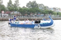 Chùm ảnh ngày đầu khai trương tuyến du ngoạn kênh Nhiêu Lộc-Thị Nghè