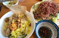 Mì Quảng ở xứ người, nguyên liệu đủ nơi trên thế giới! 