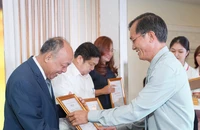 Chương trình trợ giúp pháp lý miễn phí của báo Pháp Luật TP.HCM từ những ngày đầu hoạt động. Ảnh: PL