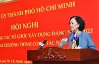 Bà Trương Thị Mai: Khắc phục tình trạng cán bộ 2 năm lên 3 chức vụ