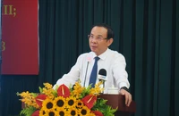 Bí thư Thành ủy TP.HCM: Dân vận khéo là phải lắng nghe dân...