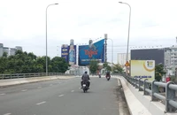 Cuối tháng 2-2023 sẽ sửa chữa xong cầu vượt Nguyễn Hữu Cảnh