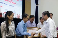 Chủ tịch Phan Văn Mãi: Cần tránh tấm gương thầm lặng thì không được khen!