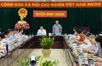Cán bộ tại huyện Bình Chánh vẫn đang chịu áp lực lớn về công việc 