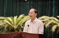 TP.HCM thảo luận về thẩm quyền người đứng đầu trong tạm đình chỉ cán bộ cấp dưới 