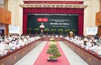 Ban Chấp hành Đảng bộ TP.HCM họp bàn giải pháp kinh tế cho 3 tháng cuối năm
