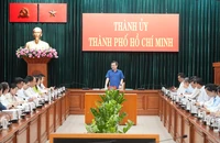 Thành ủy TP.HCM yêu cầu không tổ chức văn nghệ, không nhận hoa chúc mừng Đại hội đảng bộ