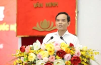 Bí thư Trần Lưu Quang: 'Nghĩ nhiều hơn cho người dân bằng những việc nhỏ, từ đó mới ra được những việc lớn hơn'