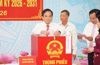 Bí thư Trần Lưu Quang: Mong bà con đi bầu đầy đủ, lựa chọn những đại biểu xứng đáng