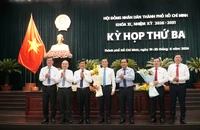 Miễn nhiệm chức danh Phó Chủ tịch UBND TP.HCM đối với ông Bùi Xuân Cường để thực hiện công tác cán bộ