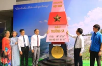 Khai mạc tuần lễ trưng bày ảnh: “Tự hào biển, đảo Việt Nam”