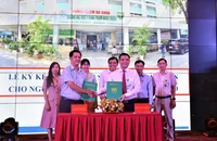 Một trường đại học ký kết chương trình chăm sóc sức khỏe cho người cao tuổi