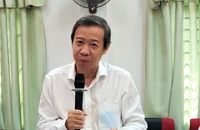 “Hai năm trước tiên phong chống dịch, giờ đang phải làm kiểm điểm”