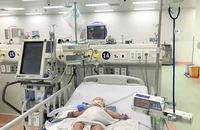 Nhiều trẻ nhập viện ở TP.HCM do sốc sốt xuất huyết Dengue thể nặng