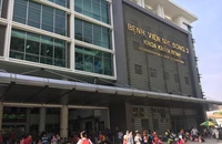 Bé trai 7 tuổi tử vong nghi do hóc bánh bông lan