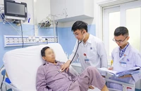 Lý do người đàn ông suýt đột tử trong nhà trọ