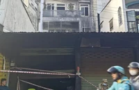 Vụ cháy nhà ở quận 10: 3 trẻ bị ngạt khói, bỏng hô hấp