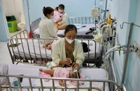 Dịch sởi bùng phát, TP.HCM dồn lực tiêm vaccine sởi