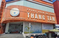 Giải cứu thai phụ bị phòng khám đa khoa ‘vẽ bệnh, moi tiền’ trên bàn mổ
