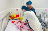Phẫu thuật cứu bé trai dị tật tim bẩm sinh nặng, chi phí tính sau