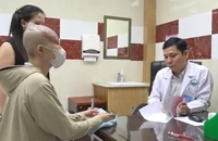 Nhiều ca zona thần kinh biến chứng nặng do 'vẽ khoán', đắp lá